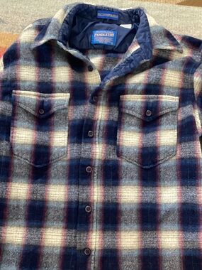Vintage Pendleton %100 pure wool Outdoorsman Plaid - long sleeve button up